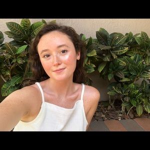 Meet your Posher, Caroline